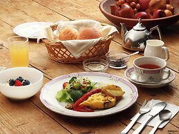 Country Inn Orchard House