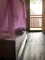 Hoang Hop Homestay - Hostel