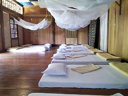 Hoang Hop Homestay - Hostel