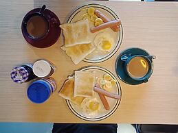 Homy Seafront Hostel