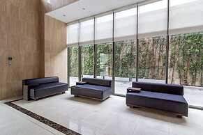 Andy Apartment at Icon 56