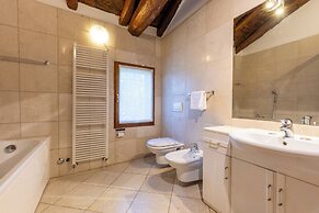 Ca' Palazzo Malvasia - BolognaRooms