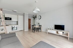 Riverside Nowa Motława SPA, Pool, Gym & Parking by Downtown Apartments