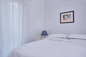 Acropolis Museum Apartment