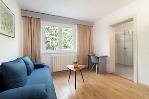 Boarding House Lucija