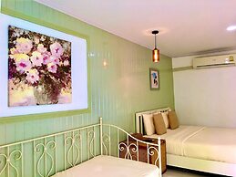 Koh Larn Riviera