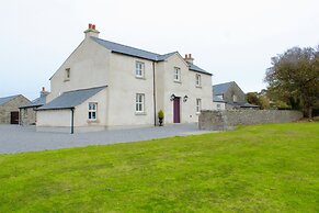 Sheephouse Country Courtyard