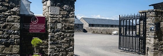Sheephouse Country Courtyard