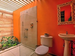 La Shamana Ecological, Concept in the Jungle