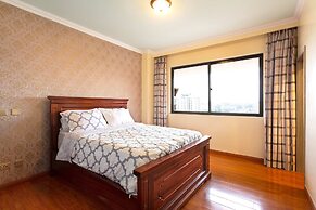 Crestpark Apartments