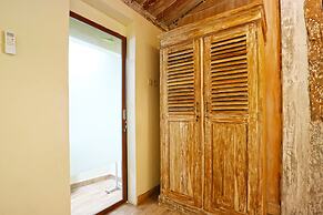 Damar Emas Guesthouse