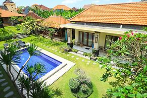 Damar Emas Guesthouse