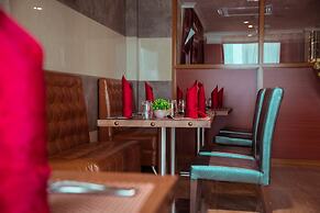 Tiffany Diamond Hotels