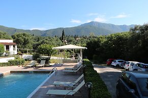 Summer Wine Friendly Resort