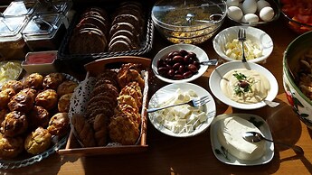 Summer Wine Friendly Resort