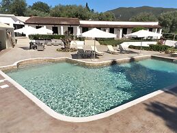 Summer Wine Friendly Resort