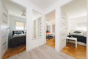 ShortStayPoland Aleja Solidarności - B61