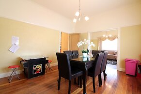 Brunswick Renaissance - Rejuvenate Stays