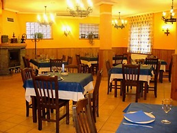 Hotel Rural Huelde