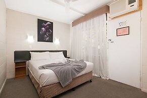 South Gladstone Motel