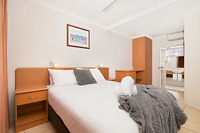 South Gladstone Motel