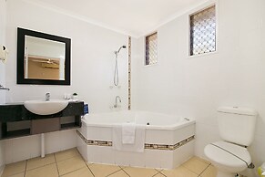 South Gladstone Motel