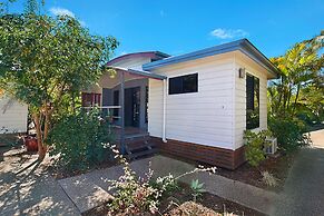 South Gladstone Motel