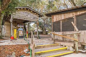 Camp Mack Lodge, Marina & RV Resort