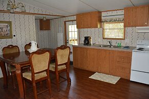 Camp Mack Lodge, Marina & RV Resort