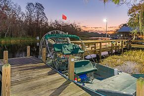 Camp Mack Lodge, Marina & RV Resort