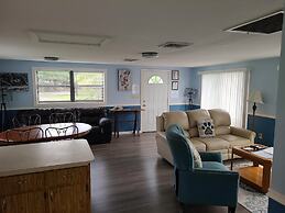 Camp Mack Lodge, Marina & RV Resort