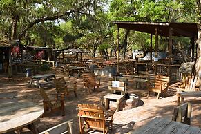 Camp Mack Lodge, Marina & RV Resort