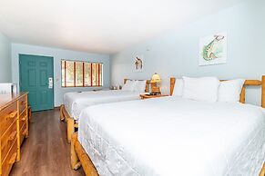 Camp Mack Lodge, Marina & RV Resort