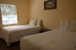 Camp Mack Lodge, Marina & RV Resort