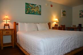 Camp Mack Lodge, Marina & RV Resort