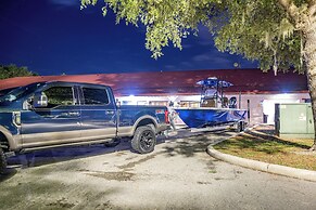 Camp Mack Lodge, Marina & RV Resort