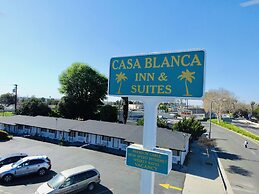 Casa Blanca Inn & Suites