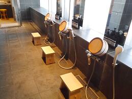 HEARTS Capsule Hotel & Spa HAKATA