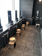 HEARTS Capsule Hotel & Spa HAKATA