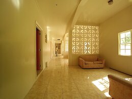 Pinneys Beach Hotel Nevis