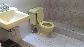 Pinneys Beach Hotel Nevis