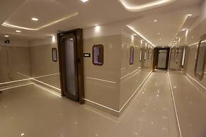 Qubestay Airport Capsule Hotel & Hostel