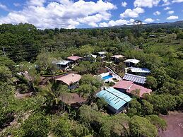 Piedras Blancas Lodge