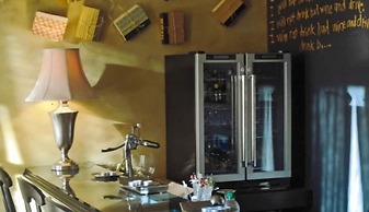 Hope and Glory Inn and Vineyard