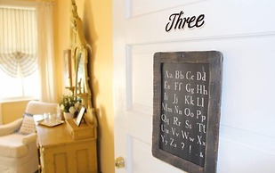 Hope and Glory Inn and Vineyard