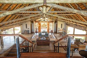 Mavela Game Lodge