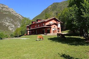Albergue Los Avellanos - Hostel