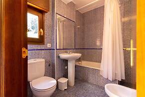 Albergue Los Avellanos - Hostel