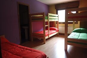 Albergue Los Avellanos - Hostel