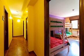 Albergue Los Avellanos - Hostel